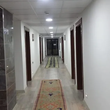 Hotel Golden Restaurant *
